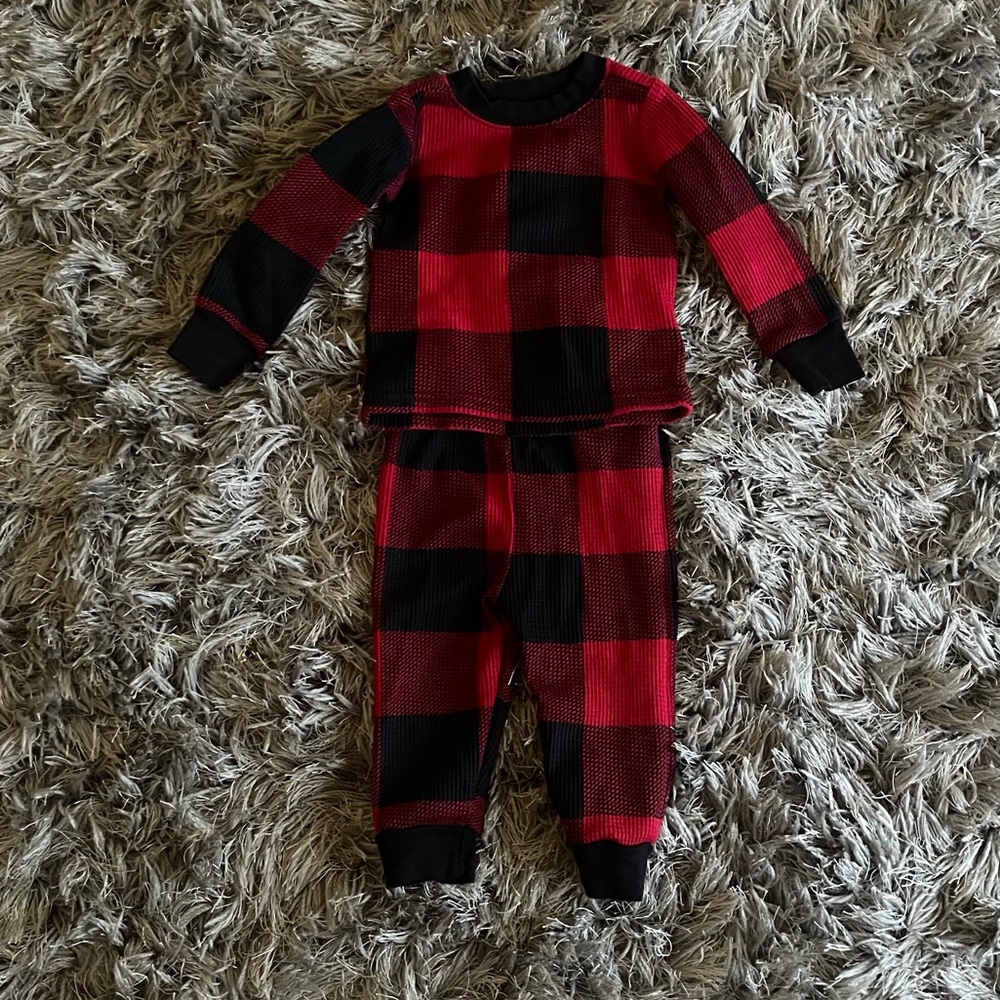 Children’s Place Christmas Pajamas Size 3-6 Months